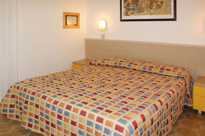 Ferienhaus für 8 Personen, mit Garten und Pool in Bibione - 2