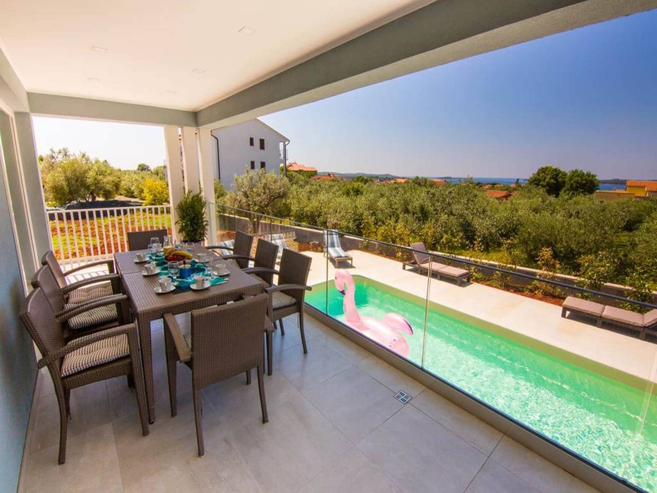 Villa mit Pool und Meerblick in Fazana - Horizont in Fazana, Südküste Istrien