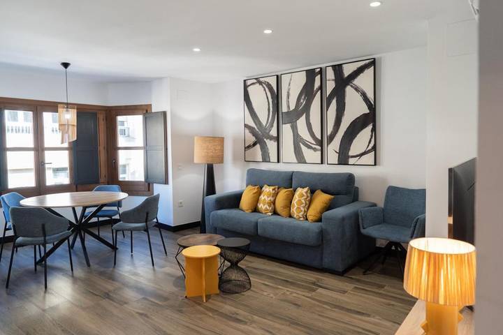 Apartamento de vacaciones para 3 personas, con balcón y vistas - 1