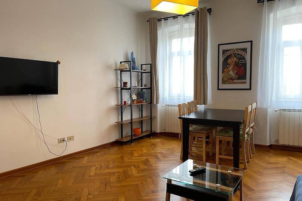 Apartamento entero, Micasa - a lovely renovated apartment in central Trieste in Trieste, Carso