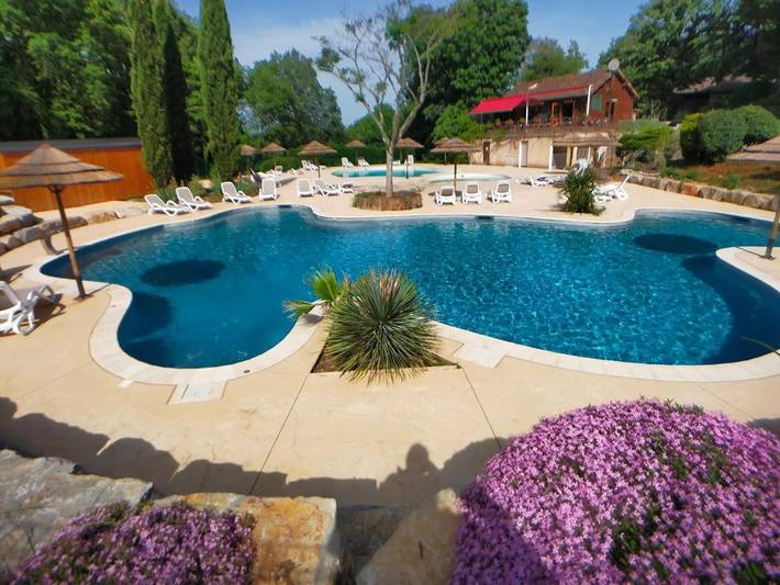 Maison de campagne pour 2 personnes, avec vue et piscine ainsi que jardin et bassin pour enfant, animaux acceptés à Saint-Cirq-Lapopie - 3
