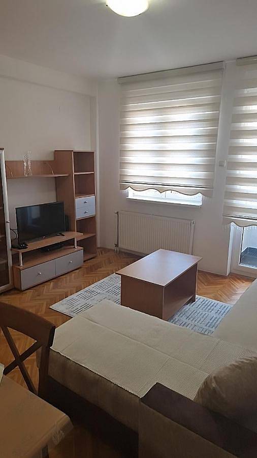 Gîte pour 4 personnes, avec Balcon ainsi que Terrasse et Vue à Novi Sad