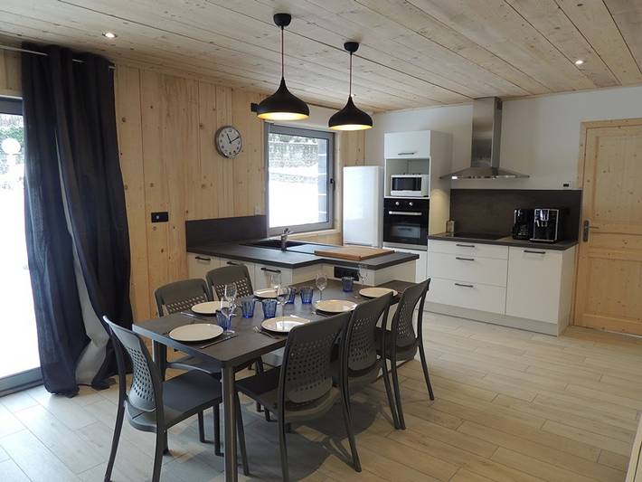 Gîte pour 6 personnes, avec jardin et terrasse, animaux acceptés à Besse-et-Saint-Anastaise - 3