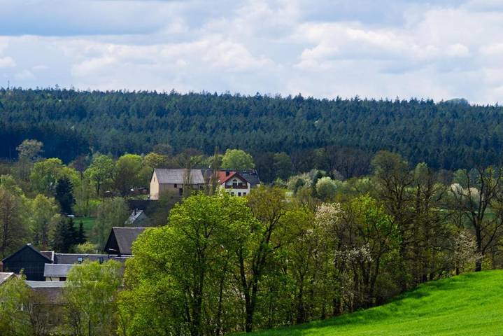 Ferienwohnung für 4 Personen, mit Terrasse und Ausblick, mit Haustier in Pausa-Mühltroff