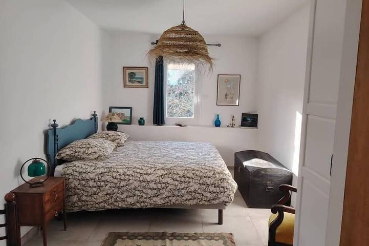 Location de vacances pour 5 personnes, avec jardin à Les Mayons - 4