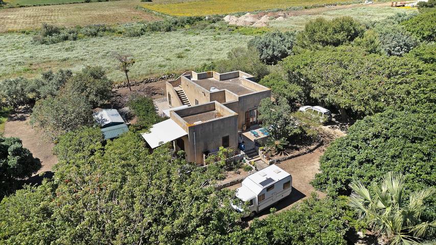 Villa „Diego“ mit Meerblick, Wlan und Klimaanlage in Favignana Stadt, Favignana