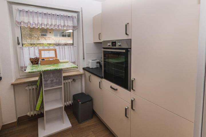 Ferienwohnung für 5 Personen, mit Balkon in Bad Dürkheim - 2