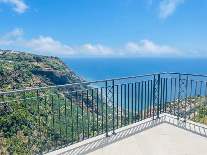 Location de vacances pour 6 personnes, avec jardin et bassin pour enfant dans Arco da Calheta - 3