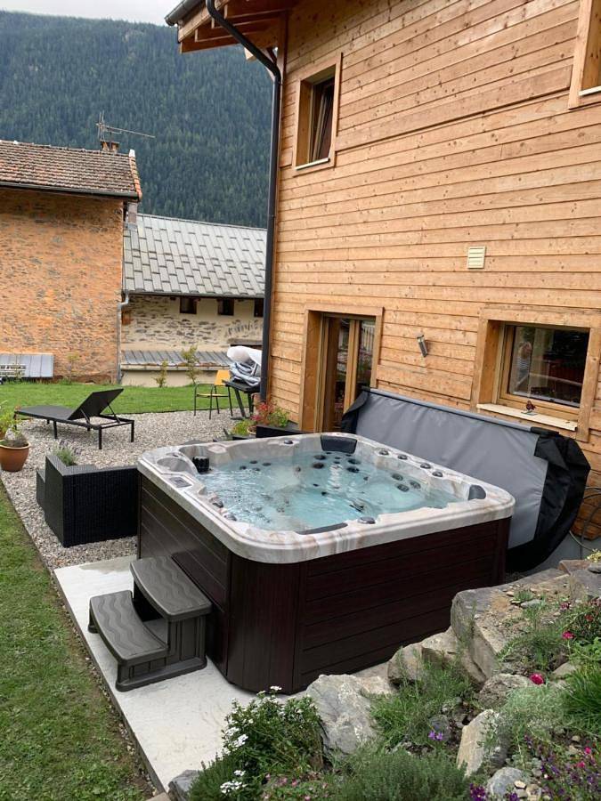 Chambre d’hôte pour 2 personnes, avec jardin ainsi que balcon et jacuzzi en Savoie - 4
