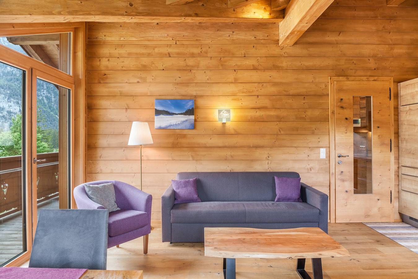 Ganze Wohnung, Ferienwohnung 'Blockhaus Sonnenspitz' mit Bergblick, Gemeinschaftsgarten und Wlan in Weidach, Leutasch