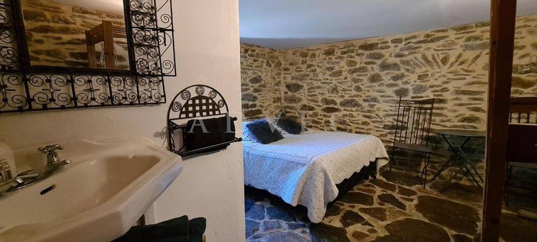 Chambre d’hôte pour 2 personnes, avec jardin ainsi que balcon et vue dans les Parc national des Cévennes - 2