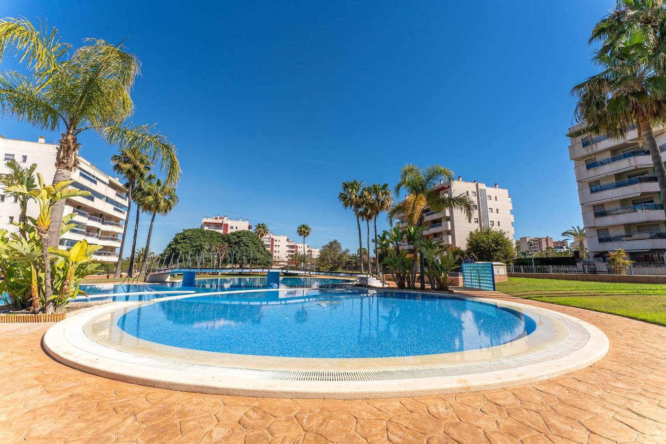 Apartamento entero, Alicante atico sol y mar vista mar y piscina in Los Arenales del Sol, Elche