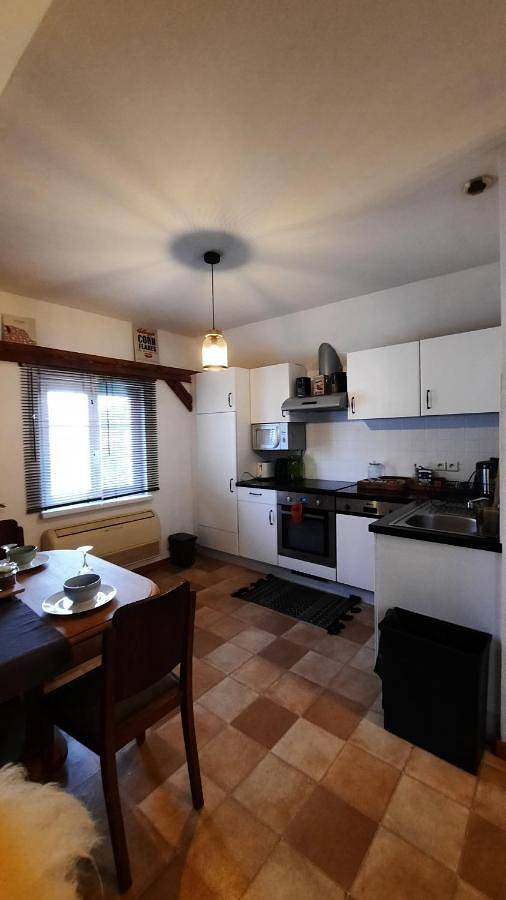 Appartement entier, Two-Bedroom Apartment in Eckwersheim, Région de Strasbourg