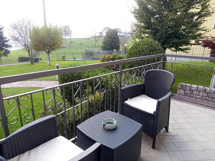 Gîte pour 4 personnes, avec jardin ainsi que balcon et vue à Zogno - 2