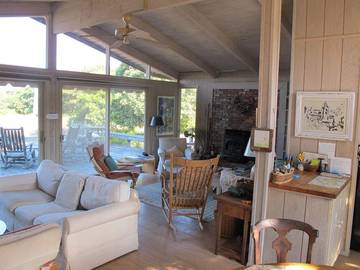 Vacation House for 9 Guests in Aquinnah, Martha's Vineyard, Picture 1