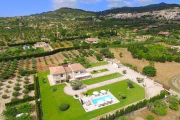Villa in Selva, Mallorca Inselmitte für 8 