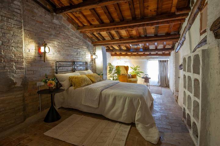 Apartamento para 10 personas, con Balcón y Terraza además de Jardín y Vistas en Tárrega