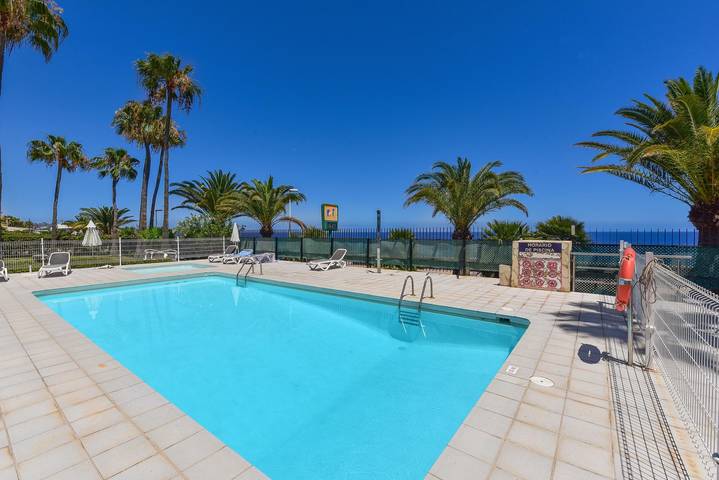 Gîte pour 4 personnes, avec jardin ainsi que piscine et terrasse à Playa del Inglés - 2