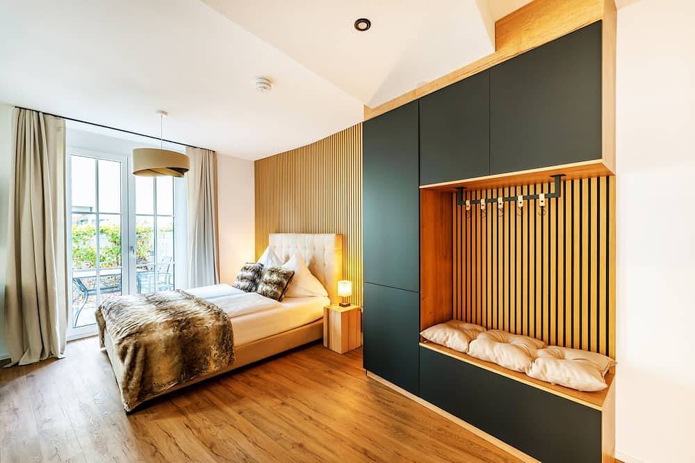 Ganze Wohnung, Black Forest Luxury Apartment Waldglück mit Sauna in Königsfeld im Schwarzwald, Mittlerer Schwarzwald