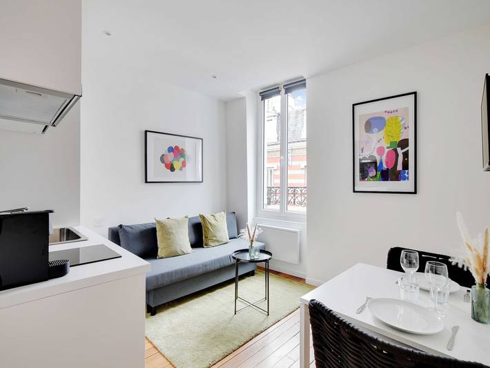 Apartamento entero, Estudio elegante y acogedor - 2P - Nanterre in Nanterre, Altos del Sena