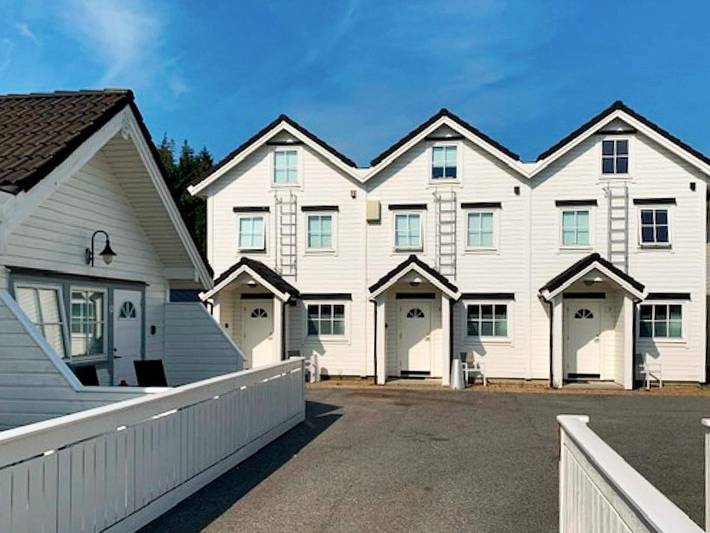 Ferienhaus für 6 Personen, mit Terrasse in Austrheim - 4