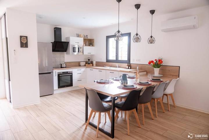 Location de vacances pour 6 personnes, avec piscine et jardin à Lédenon - 3