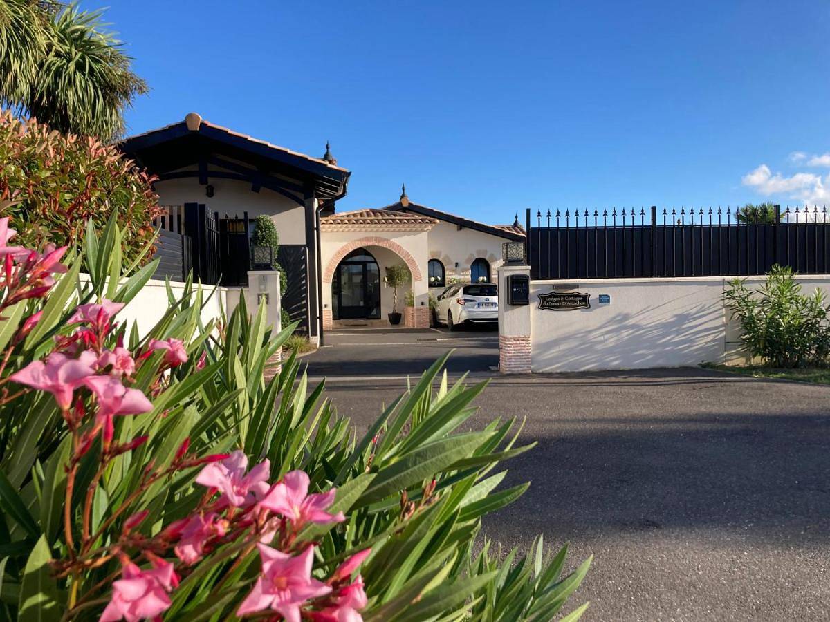 Hôtel particulier - Les lodges du Bassin d'Arcachon- Suites privées haut de gamme- Clim-Parking privé in Gujan-Mestras, Région d'Arcachon