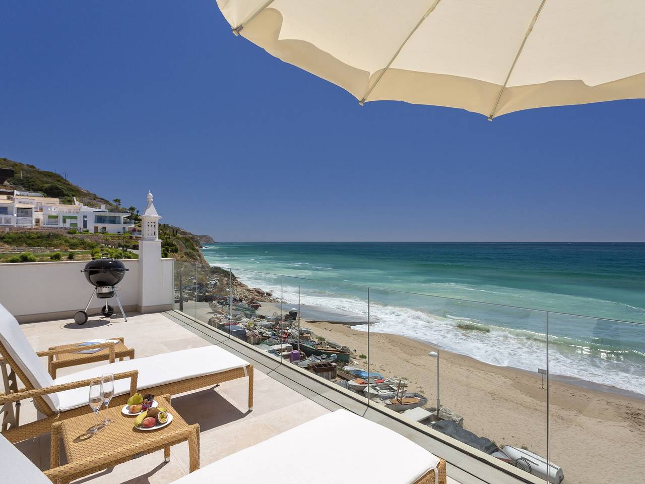 Haus mit Meerblick - 4 Pers. in Praia da Salema, Naturpark Südwest-Alentejo und Costa Vicentina