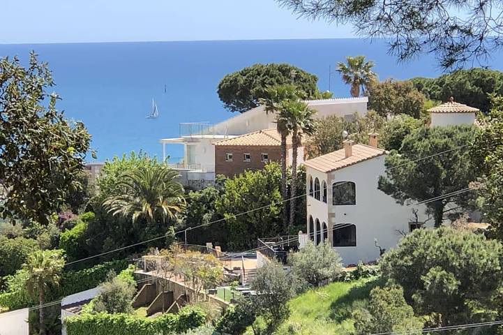 Villa für 12 Personen, mit Whirlpool und Garten an der Costa Brava