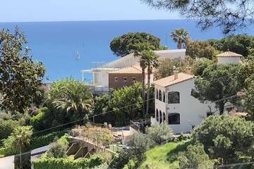Villa für 12 Personen, mit Garten und Whirlpool an der Costa Brava