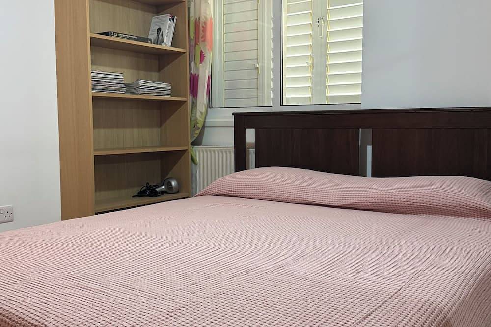 Ganze Wohnung, Charm Flat in the heart of Nicosia city centre. 3-bedroom apartment with Balcony in Nikosia, Südzypern