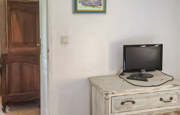 Location de vacances pour 2 personnes, avec jardin ainsi que piscine et terrasse à La Tour-d'Aigues - 4