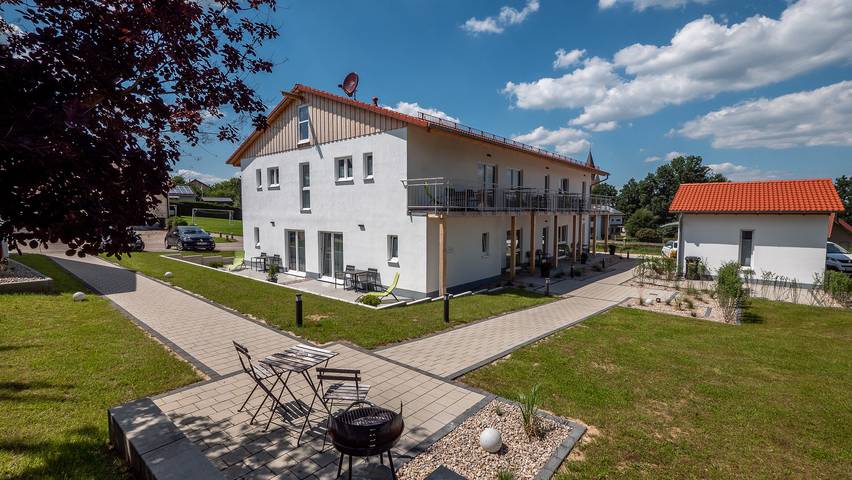 Ferienhaus für 3 Personen, mit Terrasse und Garten