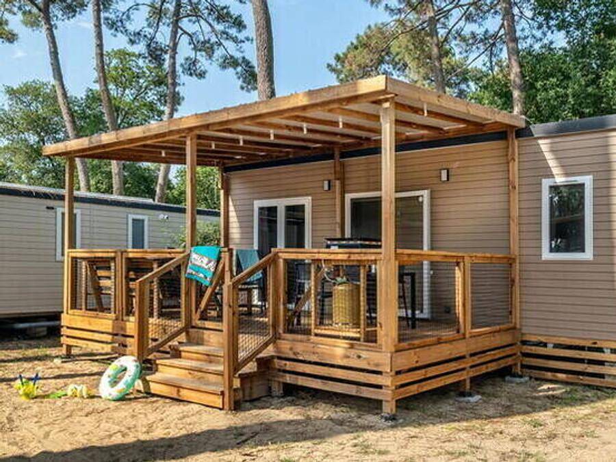 Hu Altomincio village - Mobile home 6 persons - Mobil-home | Premium | 3 Bedrooms | 6 Pers. | Terrace Lounge | Air-con. in Valeggio sul Mincio, Verona Province