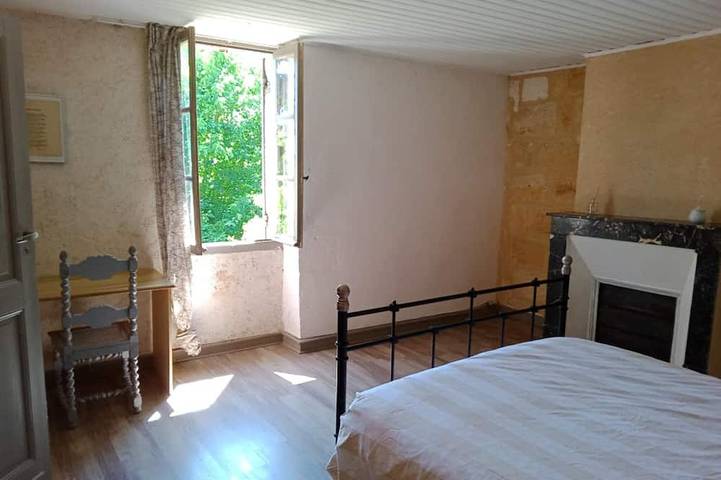 Location de vacances pour 7 personnes, animaux acceptés à Saint-Magne-de-Castillon - 3