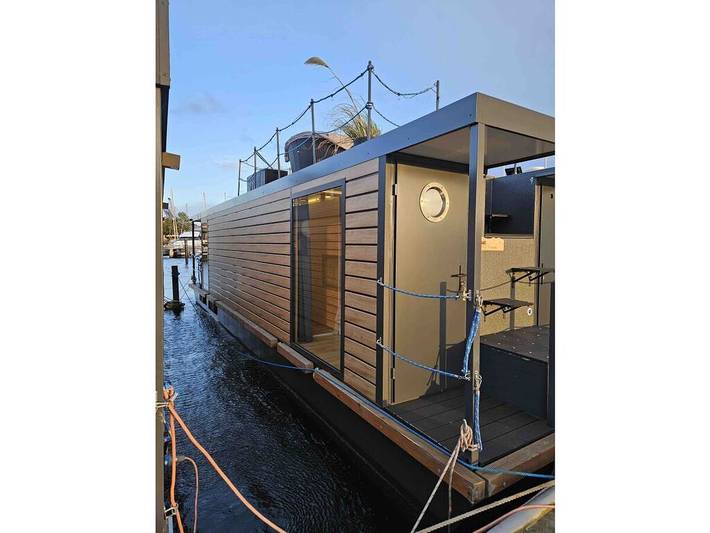 Péniche pour 4 personnes, avec terrasse à Lübeck (Ciudad) - 2