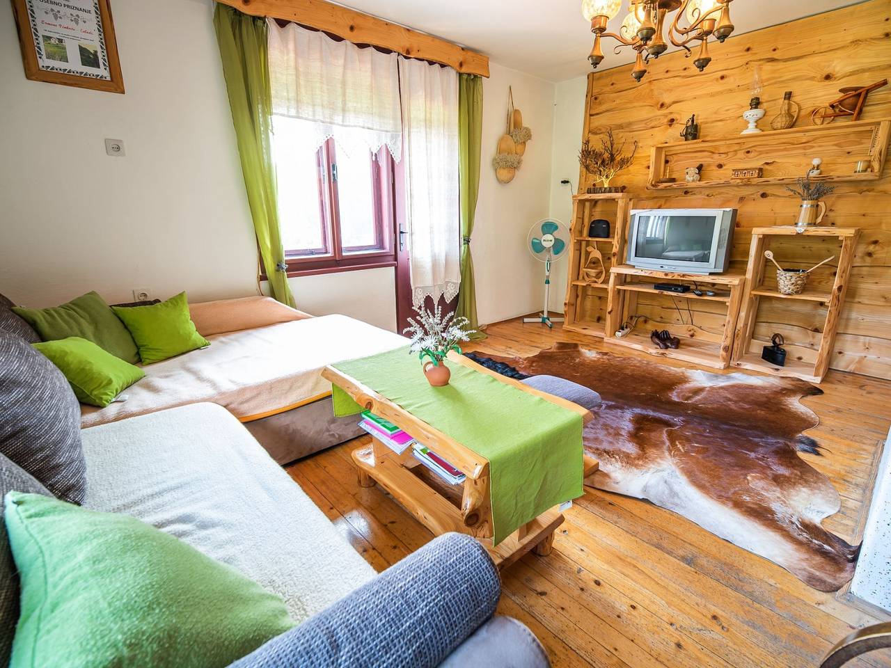 Bloomfield Retreat Country House with Sauna - Three Bedroom Country House in Karawanken und Bachergebirge, Untersteiermark