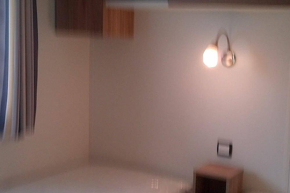 3 Bedroom mobile home Siblu Domaine de Kerlann Brittany France 131 in Pont-Aven, Quimper region