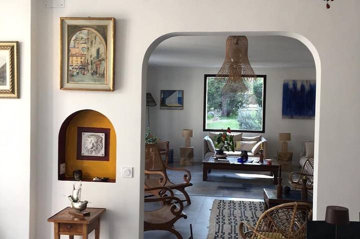 Maison avec vue sur Sainte-Victoire, piscine, aux portes d'Aix-en-Provence in Meyreuil, Côte méditerranéenne (France)