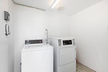 Holiday Apartment for 2 People in Melbourne, Port Phillip City, Photo 3