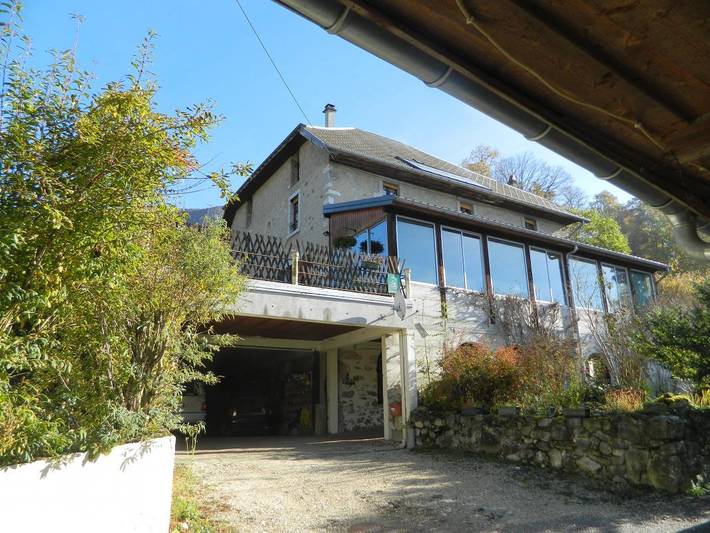 Gîte pour 5 personnes, avec Terrasse et Jardin à Thoiry (Savoie)