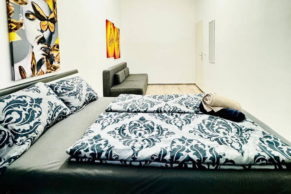 Ganze Wohnung, Comfy Room in a Shared Apt, 10Min to Fac Platz in Wien, Donau Niederösterreich