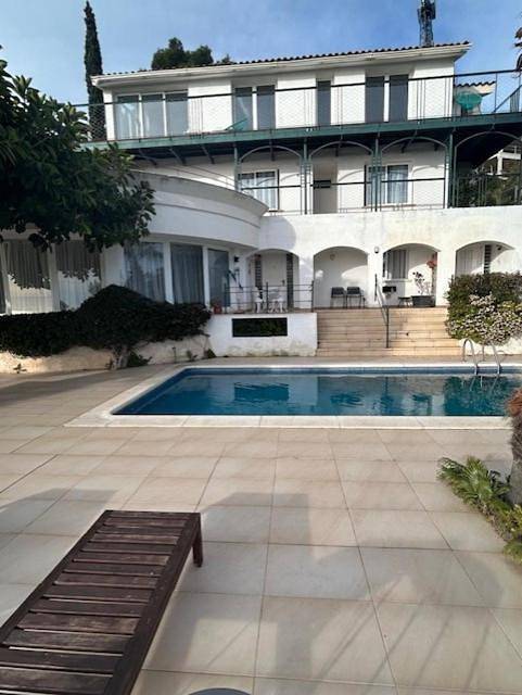 Independ room in villa with views 2 in Castelldefels, Baix Llobregat