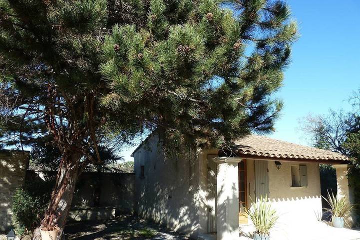 Gîte pour 3 personnes, avec Terrasse et Jardin