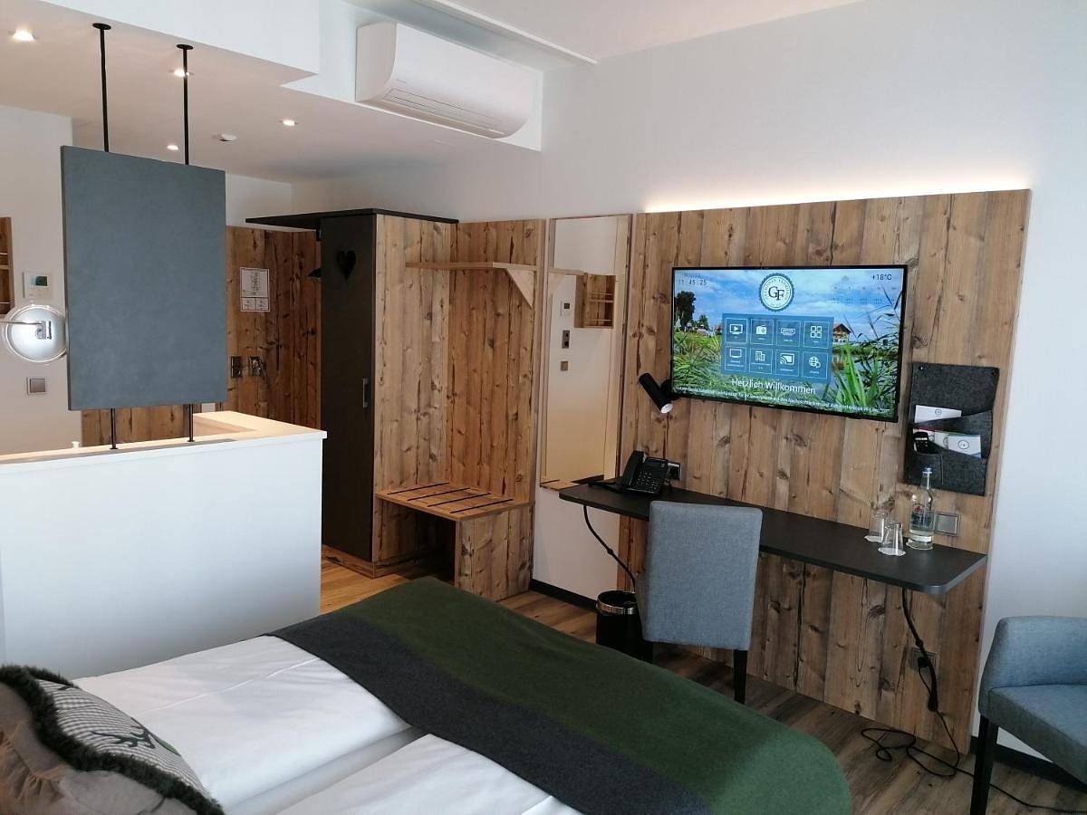 Superior Double Room in Emmerthal, Weserbergland