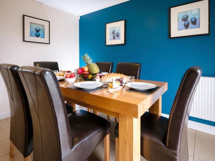 Bed and breakfast for 4 people, with lake view and garden in Somerset