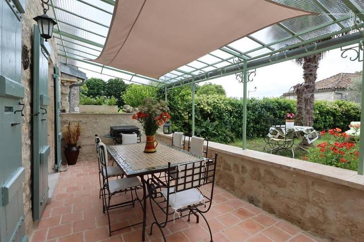 Chambre d’hôte pour 2 personnes, avec terrasse ainsi que jacuzzi et jardin dans le Lot-et-Garonne - 4