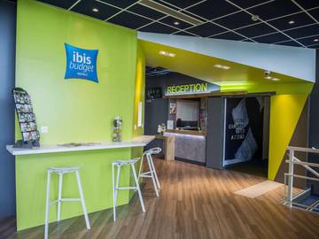 Hôtel pour 4 personnes, avec piscine et terrasse, animaux acceptés dans Futuroscope