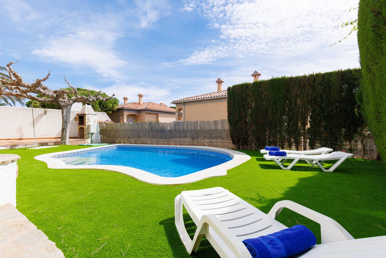 M308-086 Villa Pomer in Miami Playa, Costa Dorada