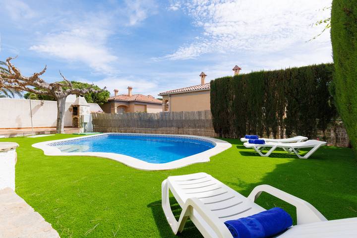 Chalet para 8 personas, con jardín y terraza en Baix Camp - 4